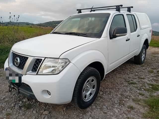 Predám Nissan Navara 4x4 2,5 dci 2013 DPH nová STK