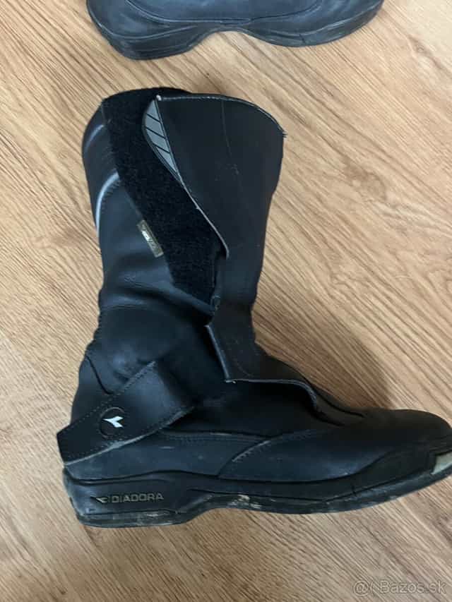 Moto čižmy Diadora veľkosť 42