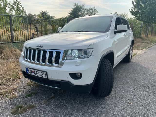 Predám Jeep Grand Cherokee Overland 3.0 CRD