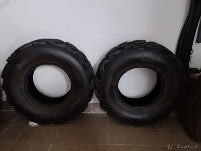 Pneumatiky na štvorkolku