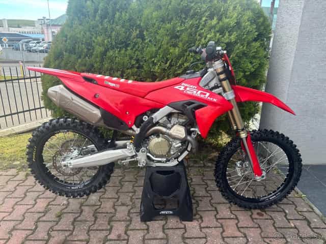 DUCATI DESMO 450 MX AKRAPOVIC