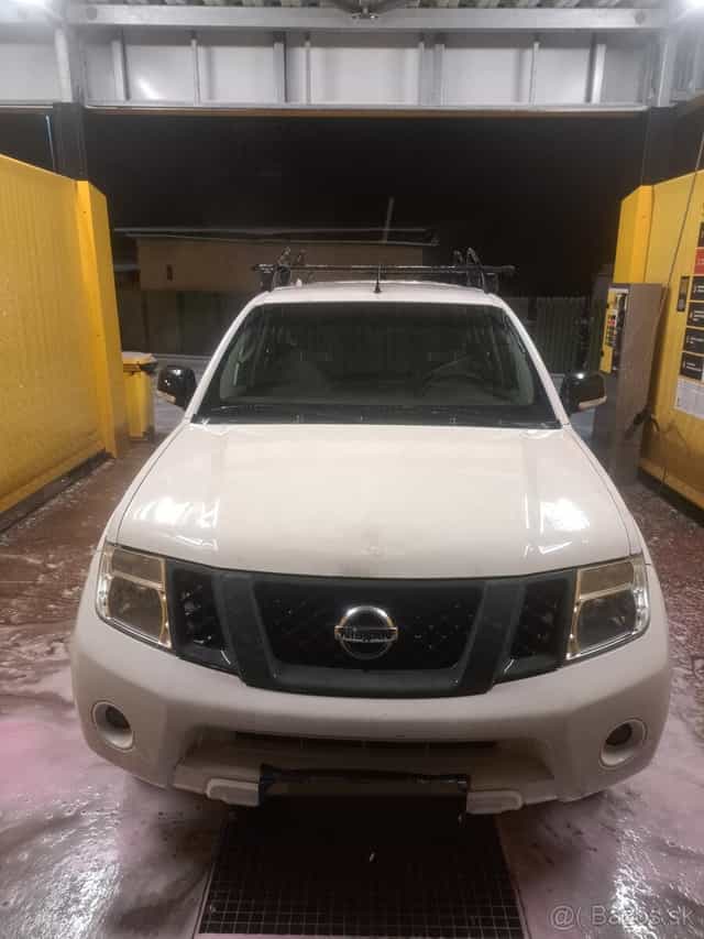 Nissan navara d40