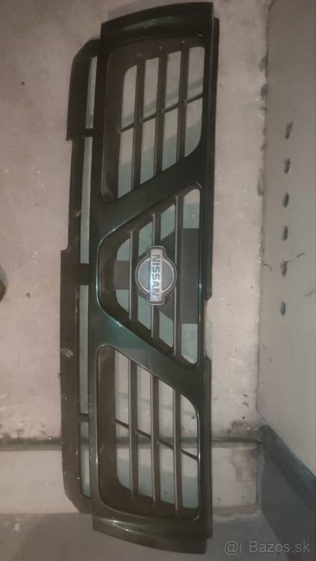 Maska nissan patrol y61