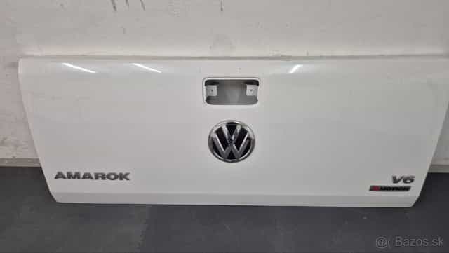 Zadná kapota VW. Amarok