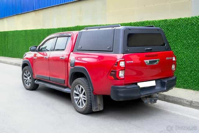 Predám HARDTOP - nerezový Toyota Hilux r.v. 2016 až 2026