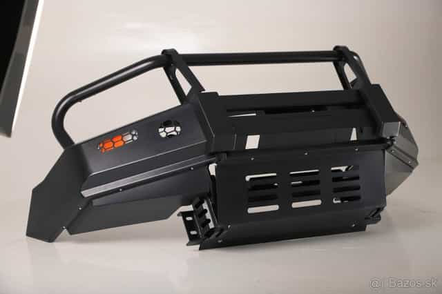 Predný pevnostný nárazník Hilux modely 2016 a vyššie