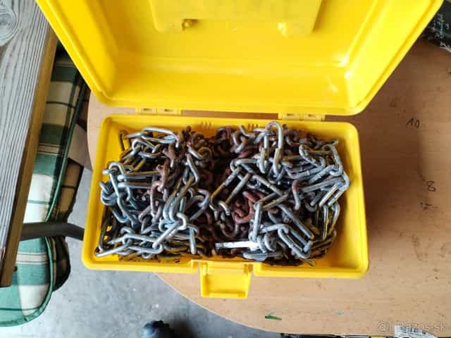 Reťaze na štvorkolku na priemer kolesá 12