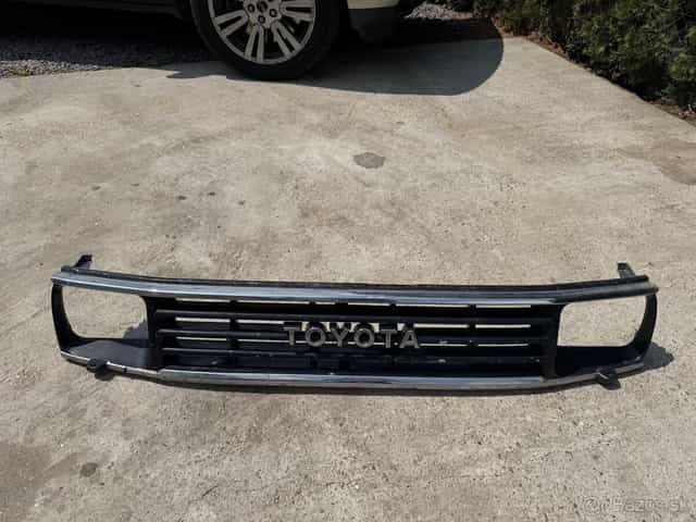 Predná maska Toyota Land cruiser 73