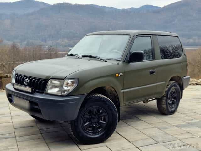 Toyota Land Cruiser 3.0 TD 4X4 UZÁVIERKA VEĽMI DOBRÝ STAV