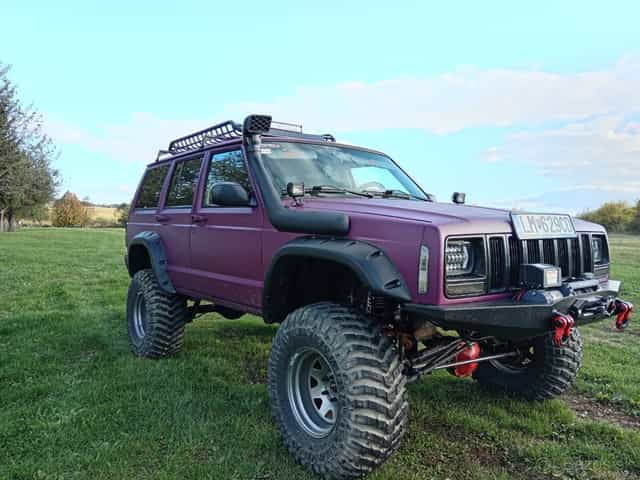 Jeep Cherokee XJ 2.5 diesel