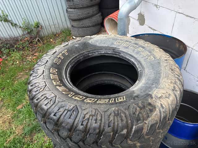 Cooper discover stt 33x12.5R15