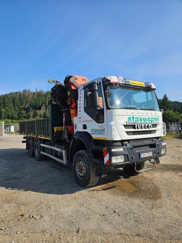 Iveco Trakker 360 s hydraulickou rukou Palfinger PK44002