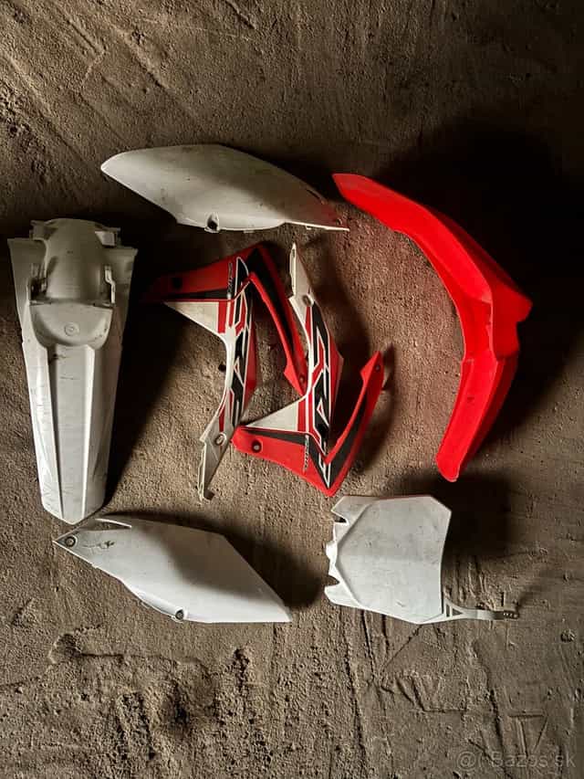 Plasty na Honda CRF 250 R