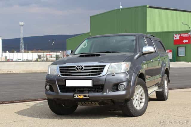 Toyota Hilux DC 3.0 I D-4D Sol A/T