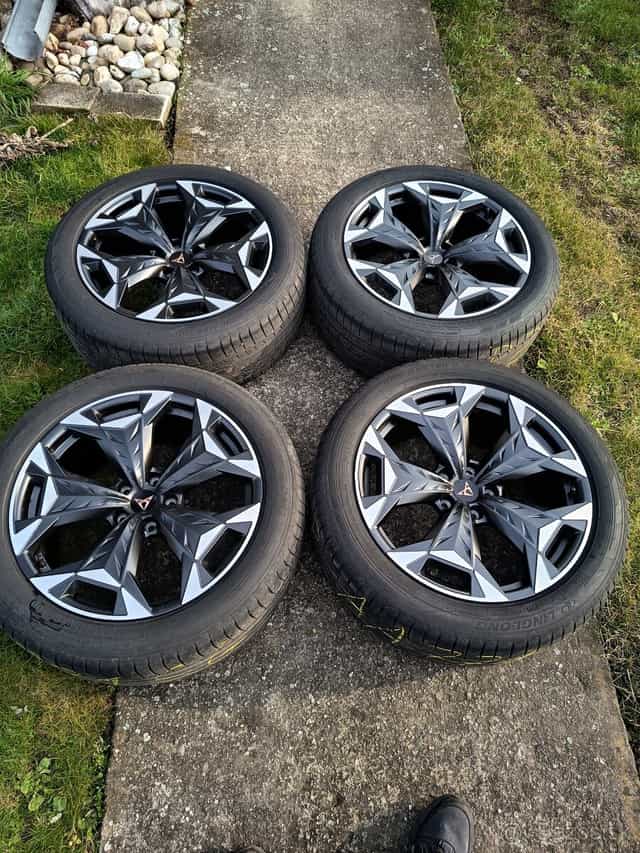 Predám kolesá na cupra teramar