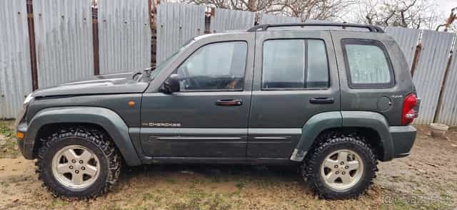 Rozpredam JEEP CHEROKEE KJ