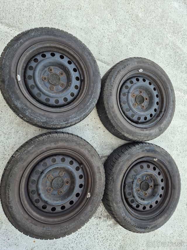 Plechové disky r15 nissan