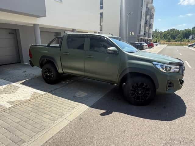 Toyota hilux