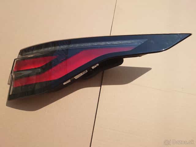 Zadne prave LED koncove svetlo LR Discovery 5