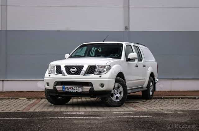 Nissan Navara DoubleCab 2.5D XE