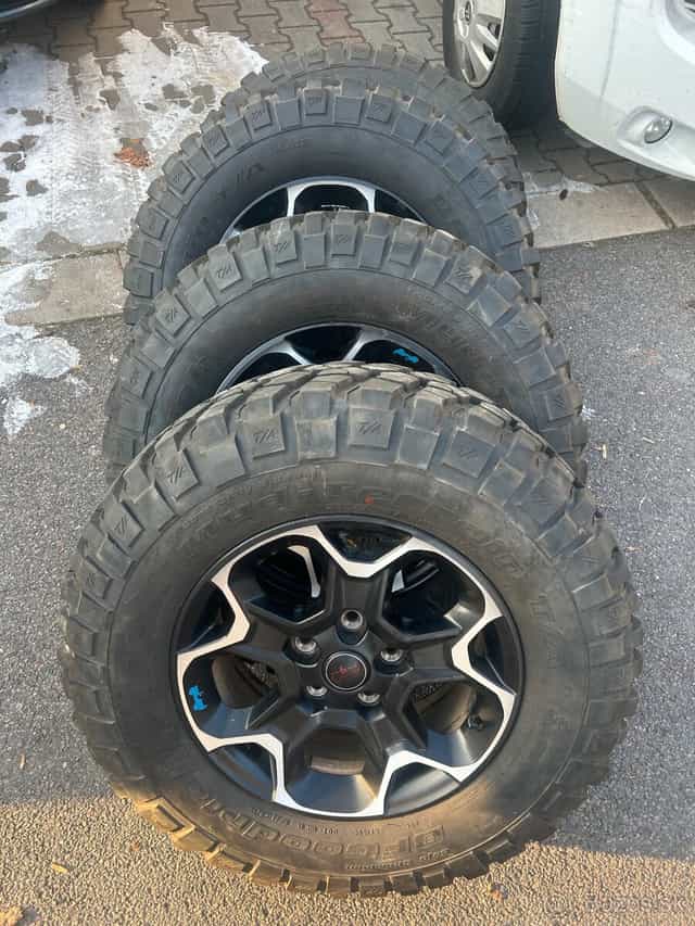 Jeep Wrangler BF Goodrich 255/75 r17 Rubicon