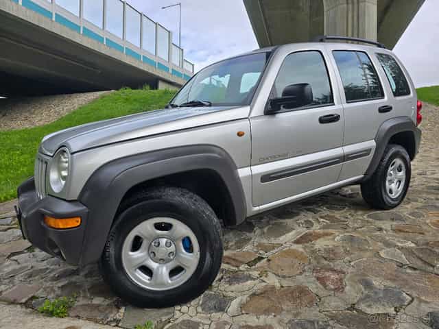 Jeep Cherokee 2,5CRD SPORT // MANUAL //  BEZ KOROZIE //