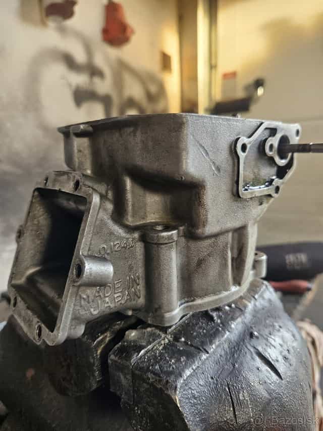 Kawasaki kmx 125 kúpim valec