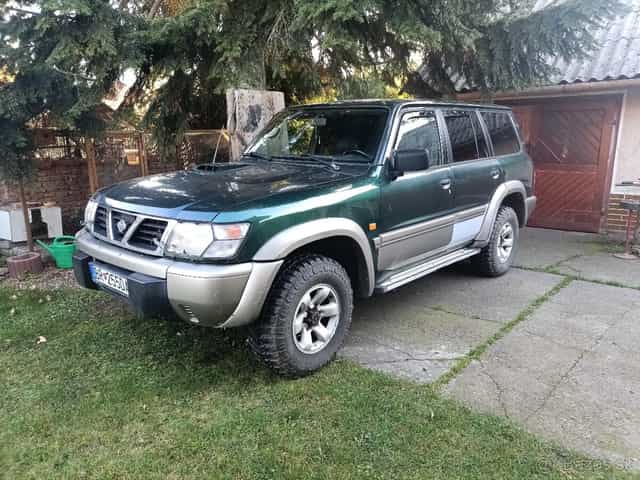 Nissan Patrol Y61