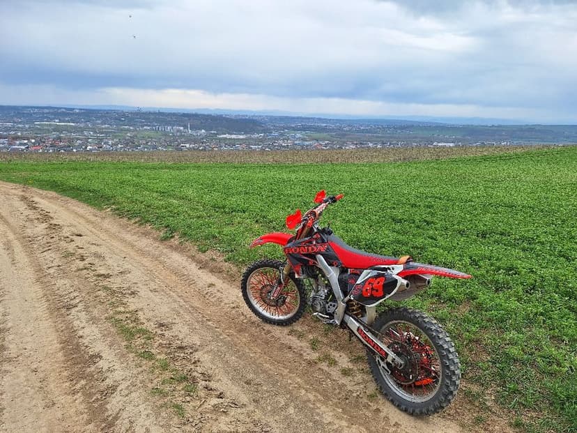 Vand Honda CRF 250R 2009 / Schimb
