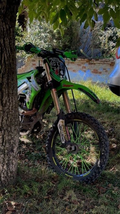 Vând urgent Kawasaki KXF 450 – 2016, Full Cross