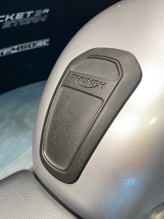 Motocicleta Triumph Speed Twin 900 2025 Second | Rate | Leasing