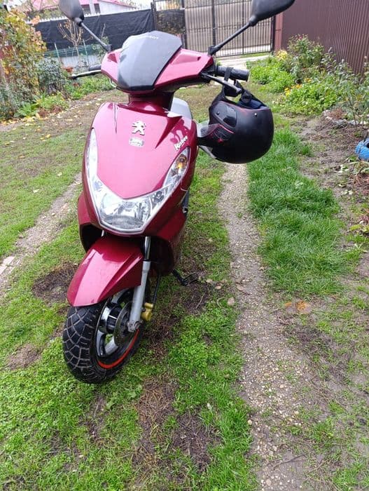 Vând scuter fara permis