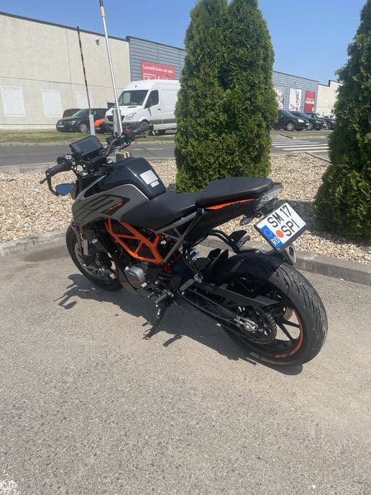 KTM Duke 125 2021