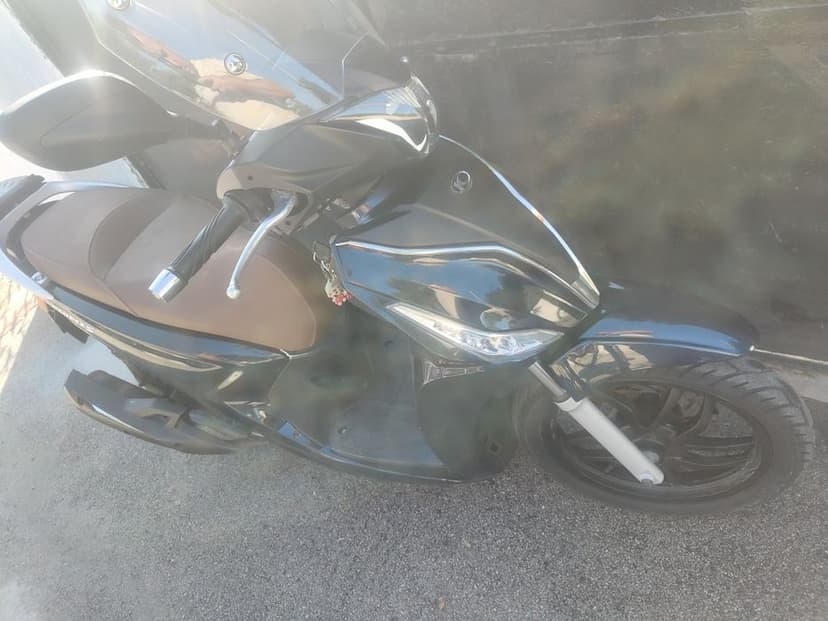 Vând  sau schimb cu diverse