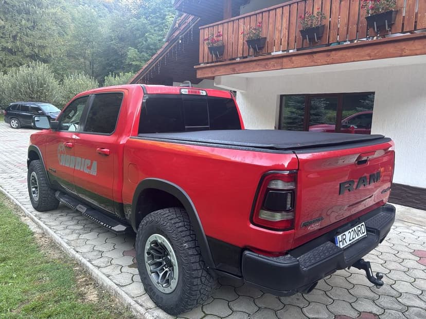 Dodge Ram Rebel 1500  5.7 Hemi