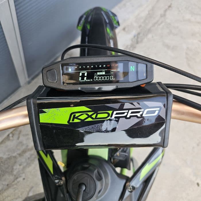 Cross Alfarad KXD 125cc Semiautomat Bord Digital