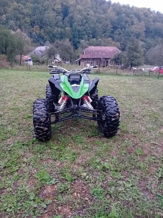 Vând atv motor 300cc