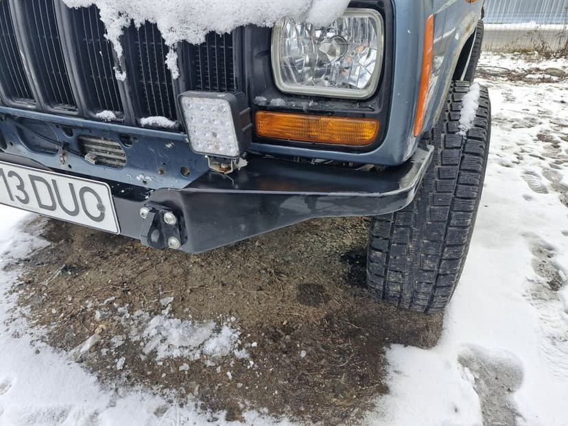Bara metalica dedicata Jeep Cherokee xj