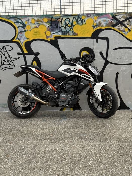 Ktm Duke 125 a1