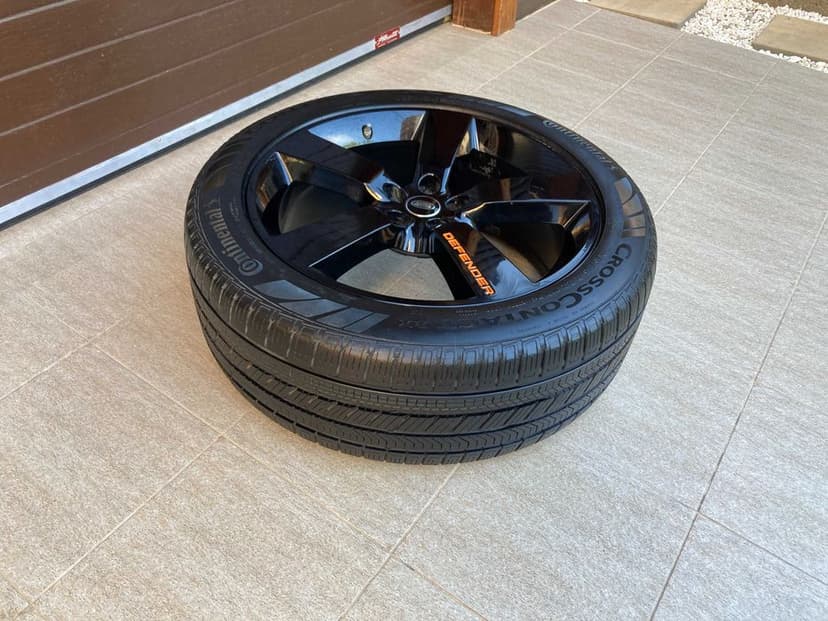 Land Rover Defender R22 + Continental Nou 275/45R22 - Rezerva Noua