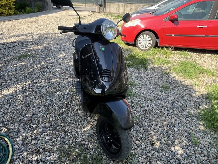 Vand sa schimb Scuter Vespa