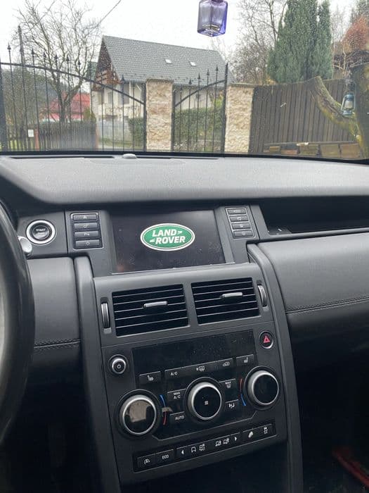 Vand Land Rover DiscoverySport 13900euro