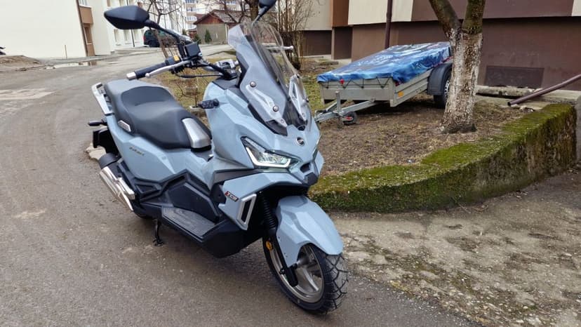 Scuter Sym Adx 125