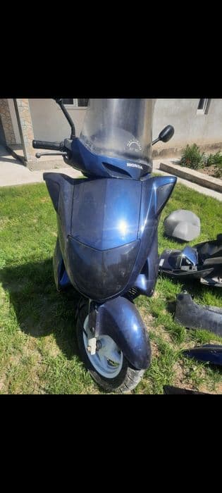 Suzuki Burgman/ Honda Pantheon