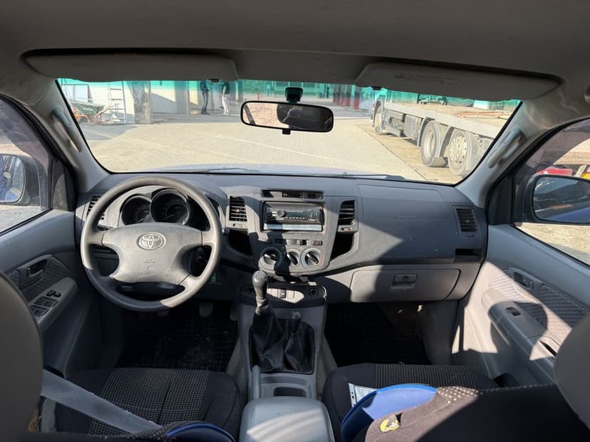 Toyota Hilux 4x4 2006 Ac anvelope simex Schimb variante