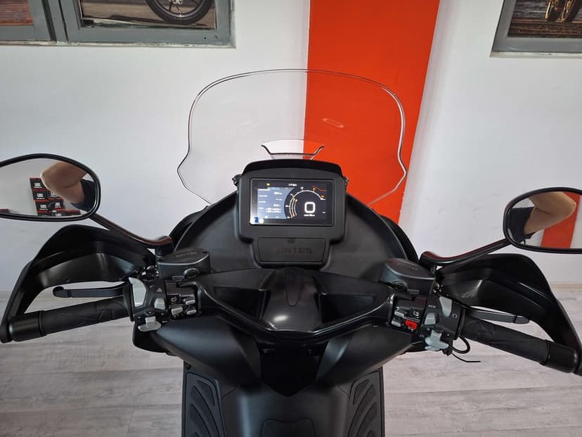 Maxiscuter Daytona Zontes E350, cel mai comod si puternic ! '' Rate ''