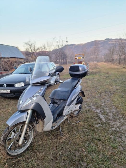 Vând/Schimb Scuter Peguote Geopolis 250cc 2011