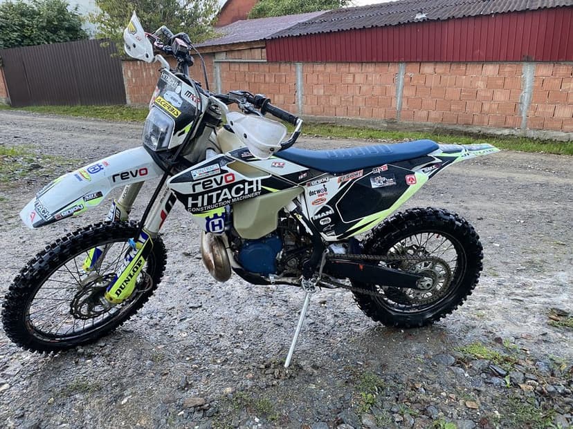 Husqvarna TE 300 2017 - Enduro-Carburator