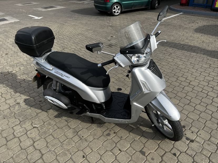 Kymco people S 125 (cat B)