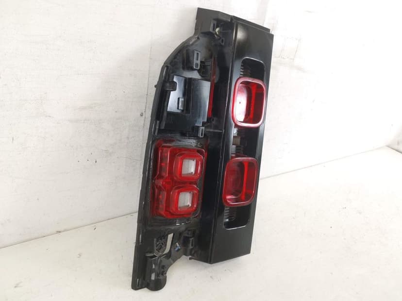 Lampa Stop Stanga Led Land Rover  DEFENDER SUV [L663] [2019 - Original